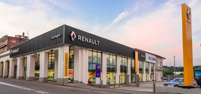 Nuovi concessionari Renault: lo store di Paglini a Varese