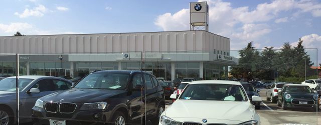 Nuova concessionaria AutoVanti BMW Quarto Inferiore