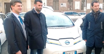car-sharing-elettrico-bari-nissan