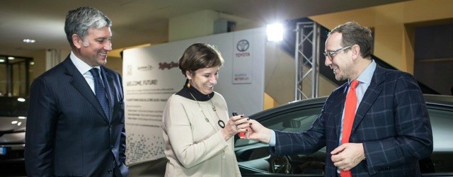 Toyota Università Bicocca cerimonia consegna Prius