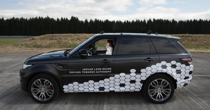 Jaguar Land Rover partecipa a Uk Autodrive
