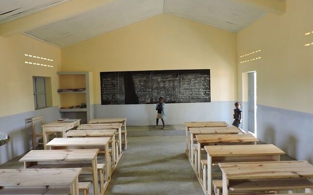AsConAuto Solidale realizza una scuola a Bealanana in Madagascar