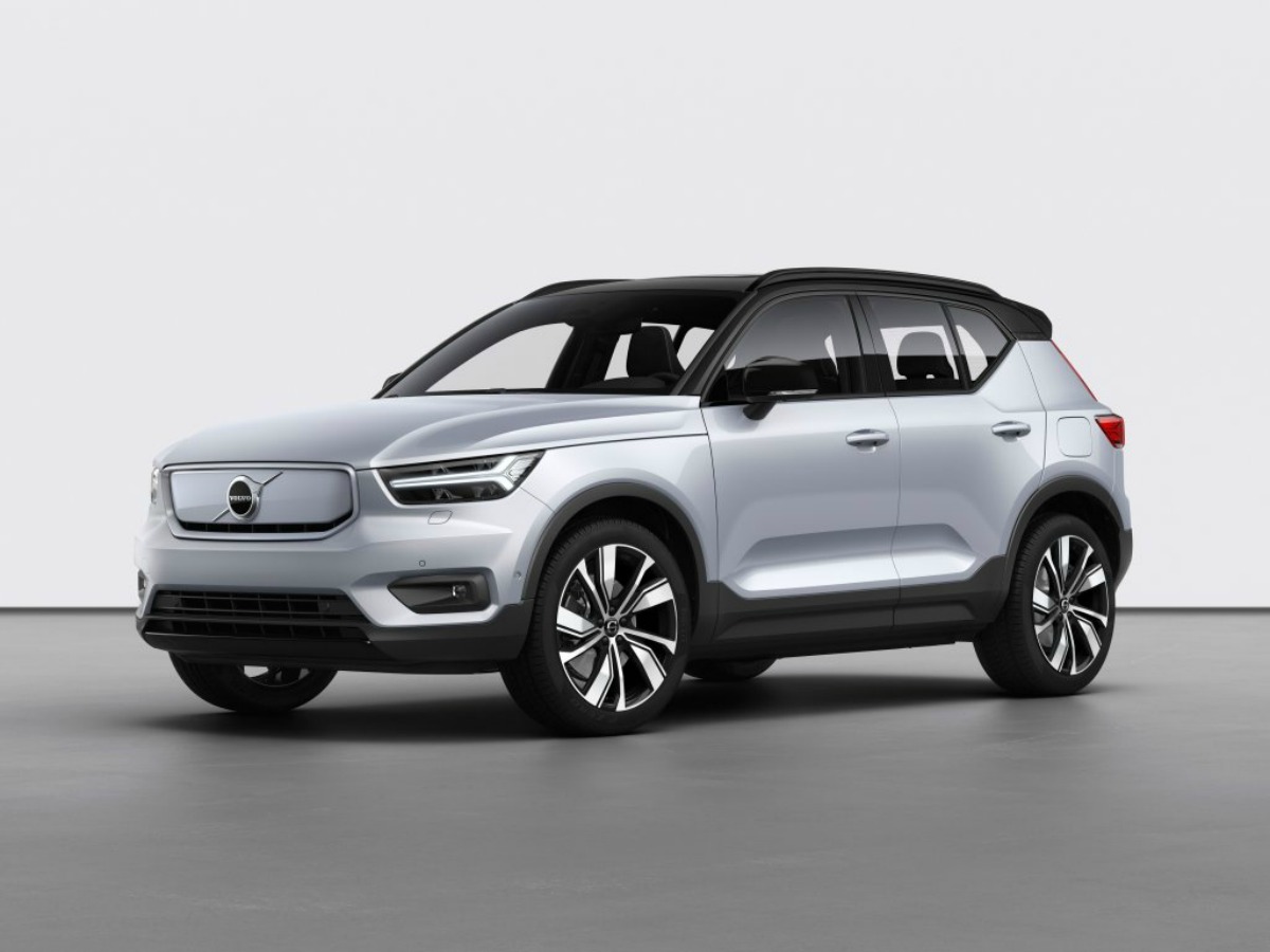 Esterni nuova Volvo XC40 Recharge