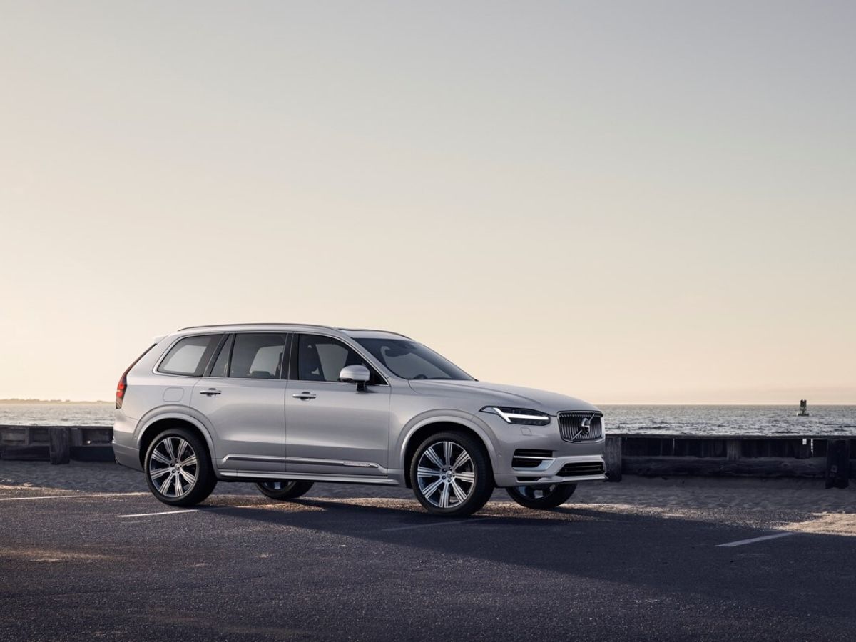 Nuova Volvo XC90 mild hybrid 