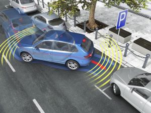 I sistemi di assistenza per il parcheggio sono l'accessorio più richiesto per le nuove auto