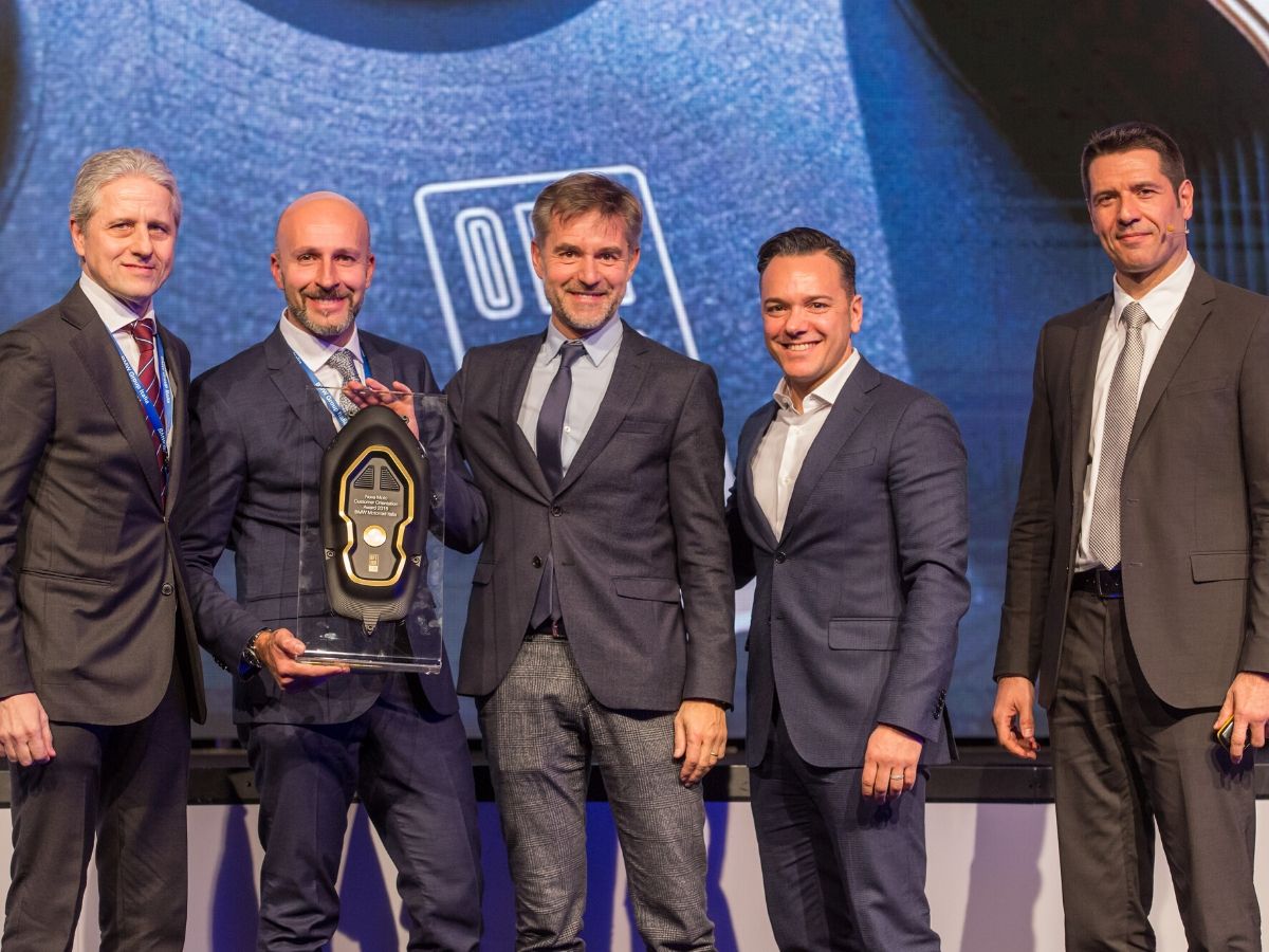 Nova Moto vince il premio Customer Orientation Award 2019 di BMW Motorrad