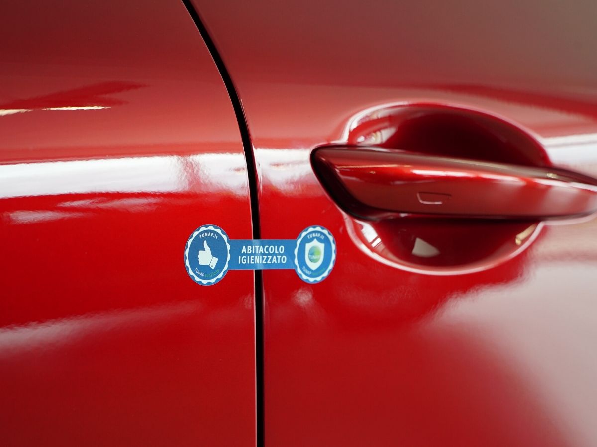 Igienizzazione del veicolo Mazda, dopo il test drive
