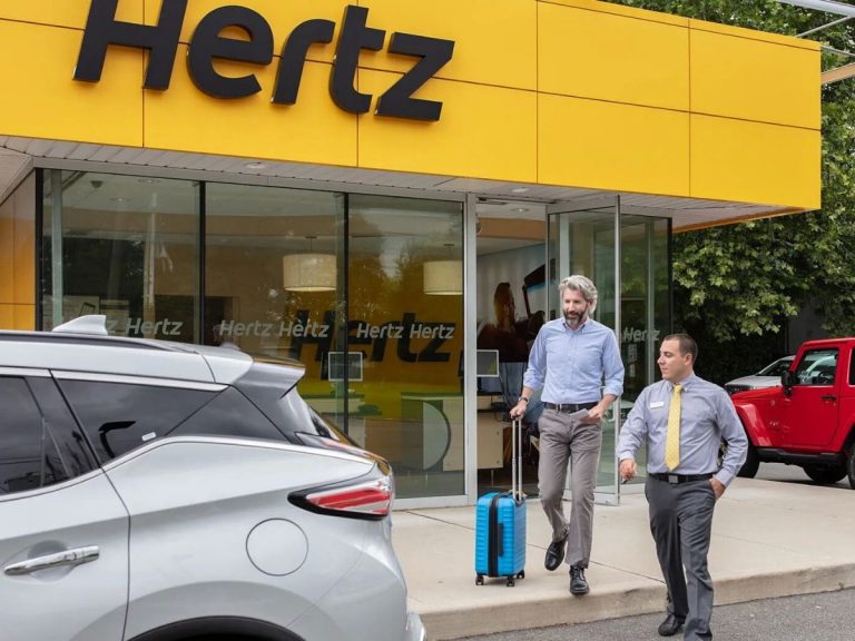 Hertz richiede l'attivazione della procedura Chapter 11 per USA e Canada