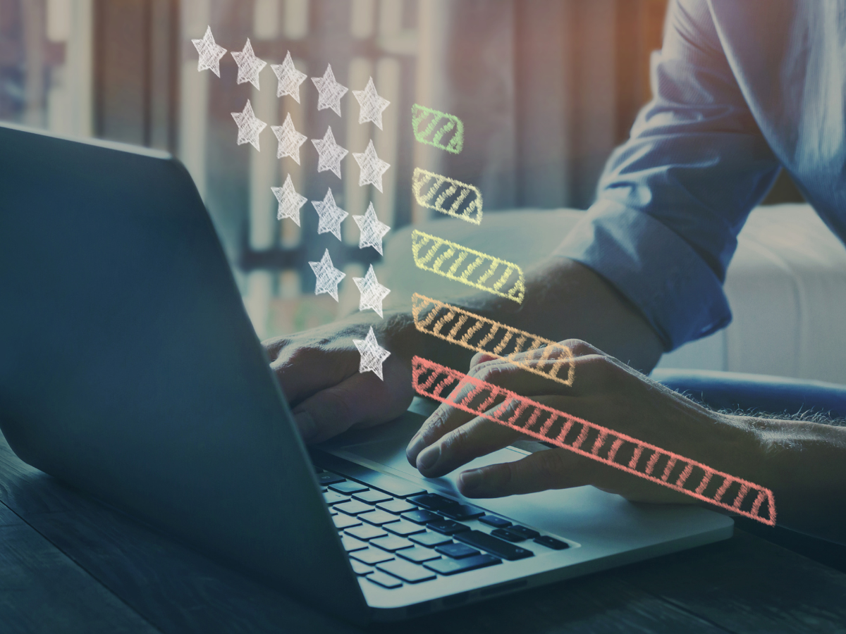 computer-recensione-online-astroturfing